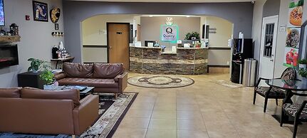 Quality Inn & Suites Salina National Forest Area