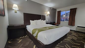 Quality Inn & Suites Salina National Forest Area