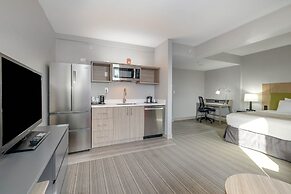 Country Inn & Suites by Radisson, Port Canaveral, FL