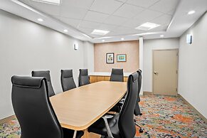 Hampton Inn & Suites Waxahachie