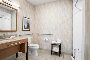 Hampton Inn & Suites Waxahachie