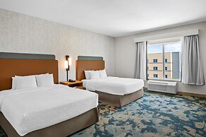 Hampton Inn & Suites Waxahachie
