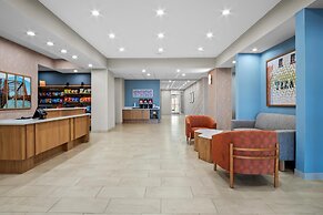 Hampton Inn & Suites Waxahachie