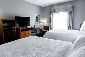 Hampton Inn & Suites Chesapeake-Square Mall