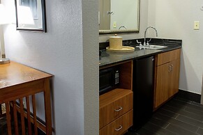 Hampton Inn & Suites Chesapeake-Square Mall