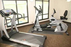 Hampton Inn & Suites Chesapeake-Square Mall