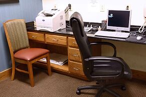 Hampton Inn & Suites Chesapeake-Square Mall