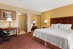 Hampton Inn & Suites Williamsburg Historic District