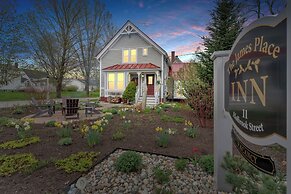 The James Place Inn B&B