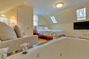 The James Place Inn B&B
