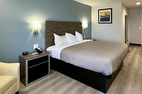 Quality Inn Tracy I-205