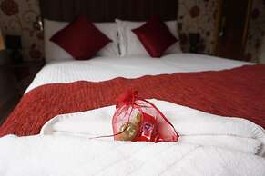 Broadfield Park Hotel