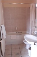Broadfield Park Hotel