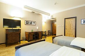 Hotel Monopol