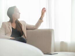 Novotel Hyderabad Convention Centre Hotel