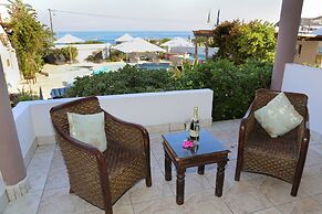 Misty Waves Boutique Hotel