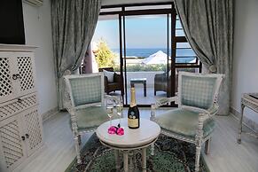 Misty Waves Boutique Hotel