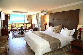 Misty Waves Boutique Hotel