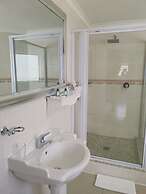 Misty Waves Boutique Hotel