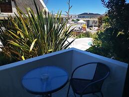 Misty Waves Boutique Hotel