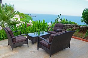 Lara Otel +12 Only Adult