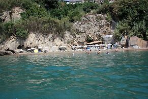 Lara Otel +12 Only Adult