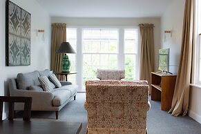 The Terrace Villas - Executive Apts