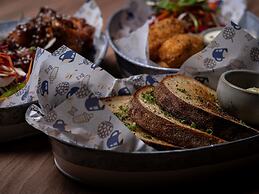 Mercure Perth On Hay