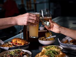 Mercure Perth On Hay