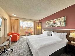 Mercure Perth On Hay