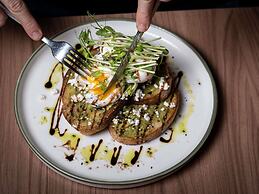 Mercure Perth On Hay