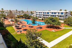 Marina Club Suite Hotel