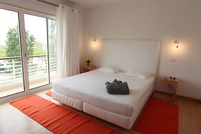 Marina Club Suite Hotel