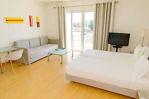 Marina Club Suite Hotel