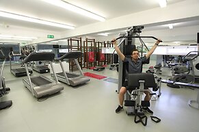 Marina Club Suite Hotel