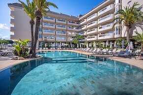 Caprici Beach Hotel & Spa