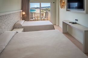 Caprici Beach Hotel & Spa