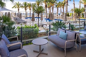 Caprici Beach Hotel & Spa