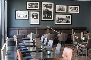 Motel One Hamburg - Altona