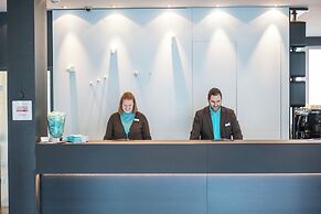 Motel One Hamburg - Altona