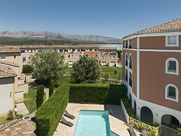 Appart'Hotel Garden & City Rousset