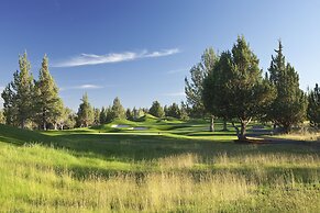 The Lodge at Eagle Crest Resort