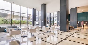 Hotel ILUNION Aqua 4