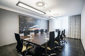 Hotel ILUNION Aqua 4