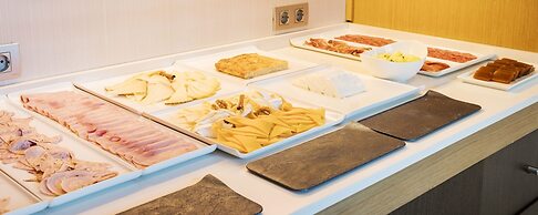 Hotel ILUNION Aqua 3