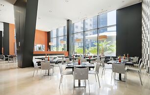 Hotel ILUNION Aqua 3