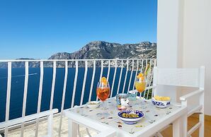 Hotel Tramonto d'Oro