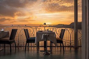 Hotel Tramonto d'Oro