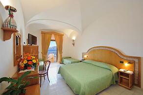 Hotel Tramonto d'Oro