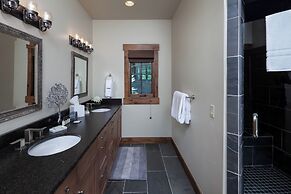 Lodge at Whitefish Lake